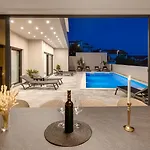 Villa Bellezza A Luxurious Retreat In Imotski