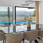Villa Bellezza A Luxurious Retreat In *