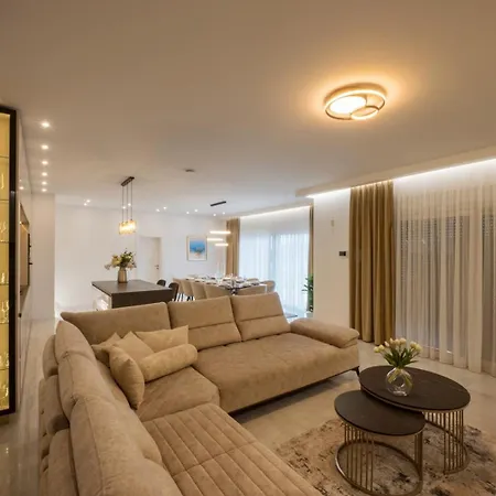 New Bellezza: A Luxurious Retreat In