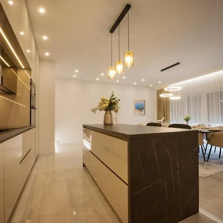 Villa New Bellezza: A Luxurious Retreat In
