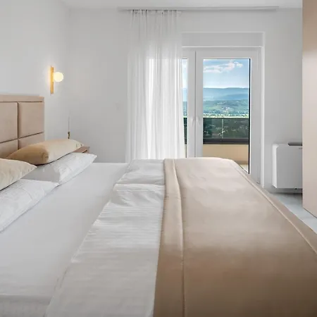 빌라 Bellezza A Luxurious Retreat In *