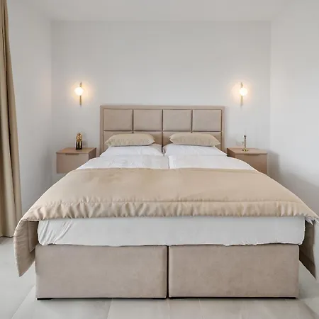 Bellezza A Luxurious Retreat In 빌라 *